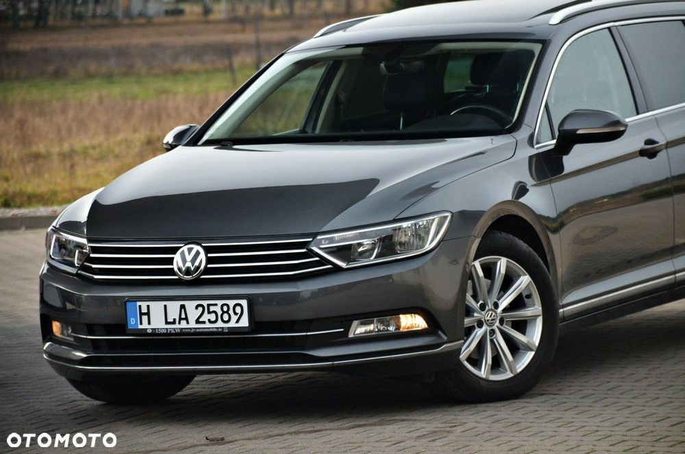 Volkswagen Passat - 8