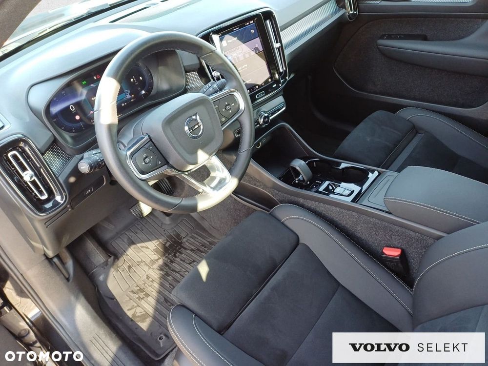 Volvo XC 40 - 11
