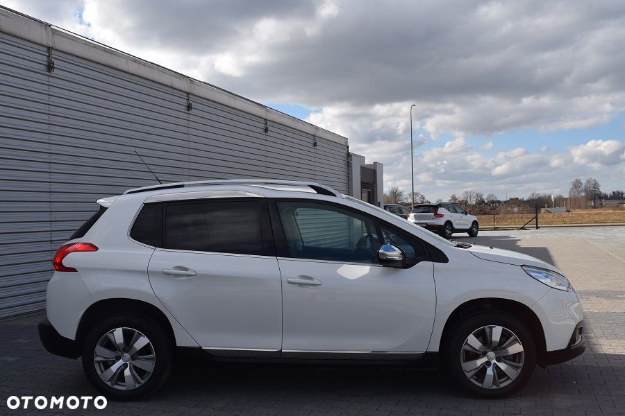 Peugeot 2008 PureTech 130 Stop&Start Allure - 26