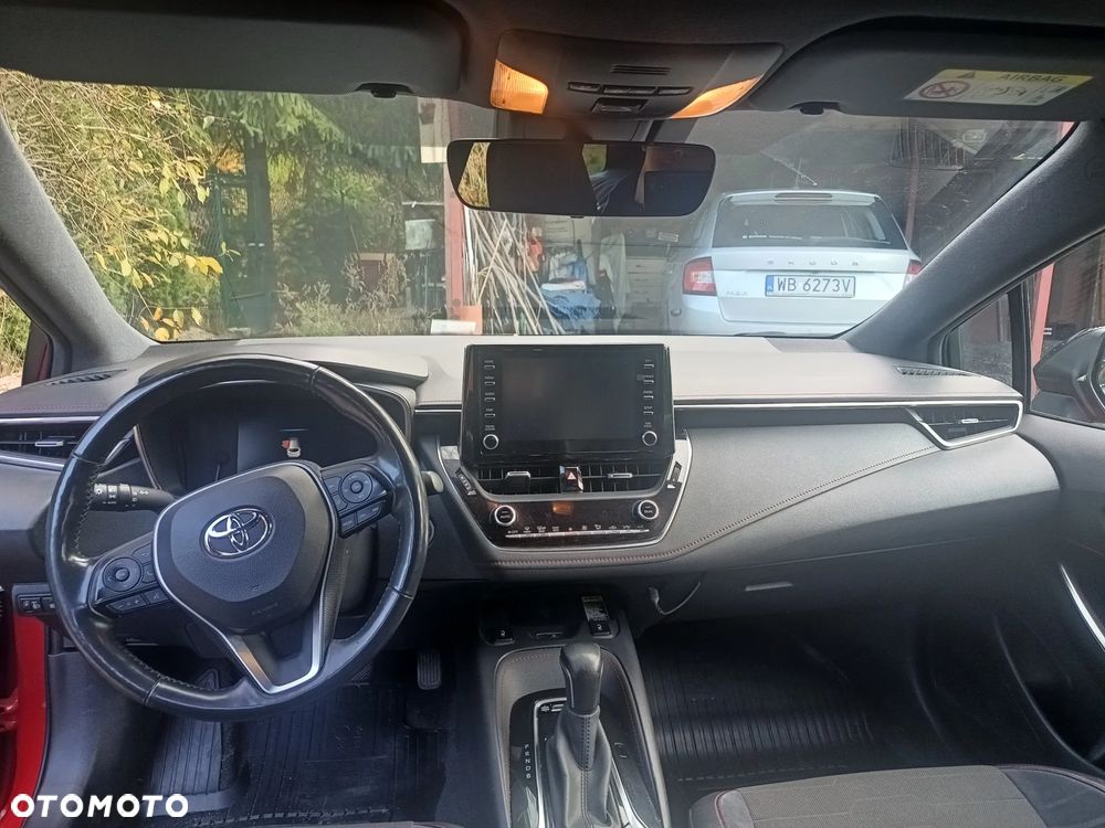 Toyota Corolla 1.8 Hybrid Selection - 11
