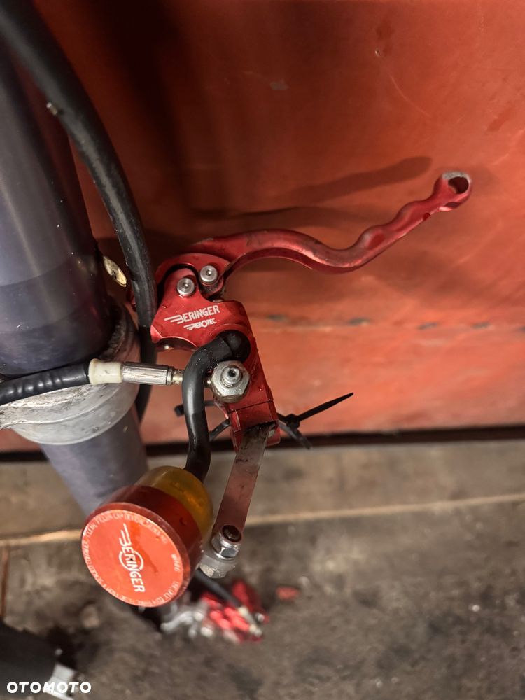 Komplet beringer hamulec kolo lagi - 1