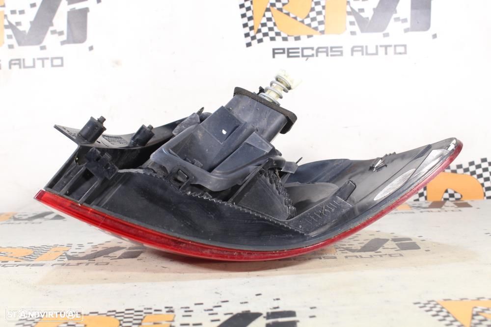 Farolim Esquerdo Volkswagen Golf Vi (5K1)  Farolim Esquerdo Do Chassi - 5