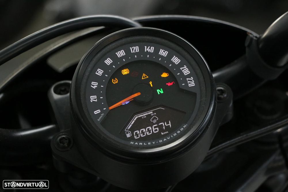 Harley-Davidson Night NIGHTSTER SPECIAL 975 - 4