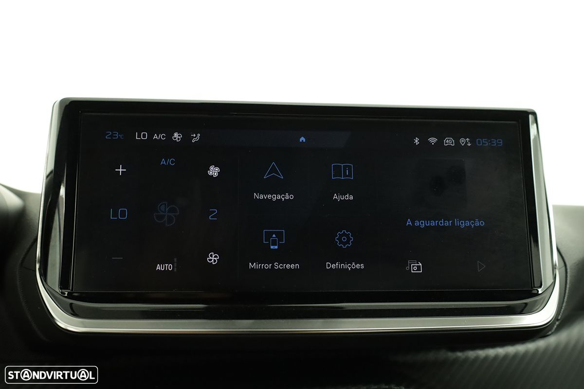 Peugeot 2008 1.2 PureTech Allure - 10