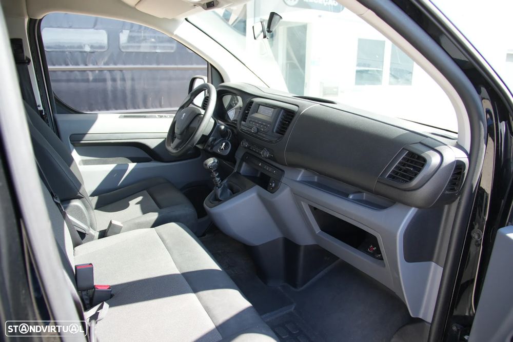 Peugeot Expert Traveller 9Lugares AC Traseiro 1.5BlueHDI 120cv - 12