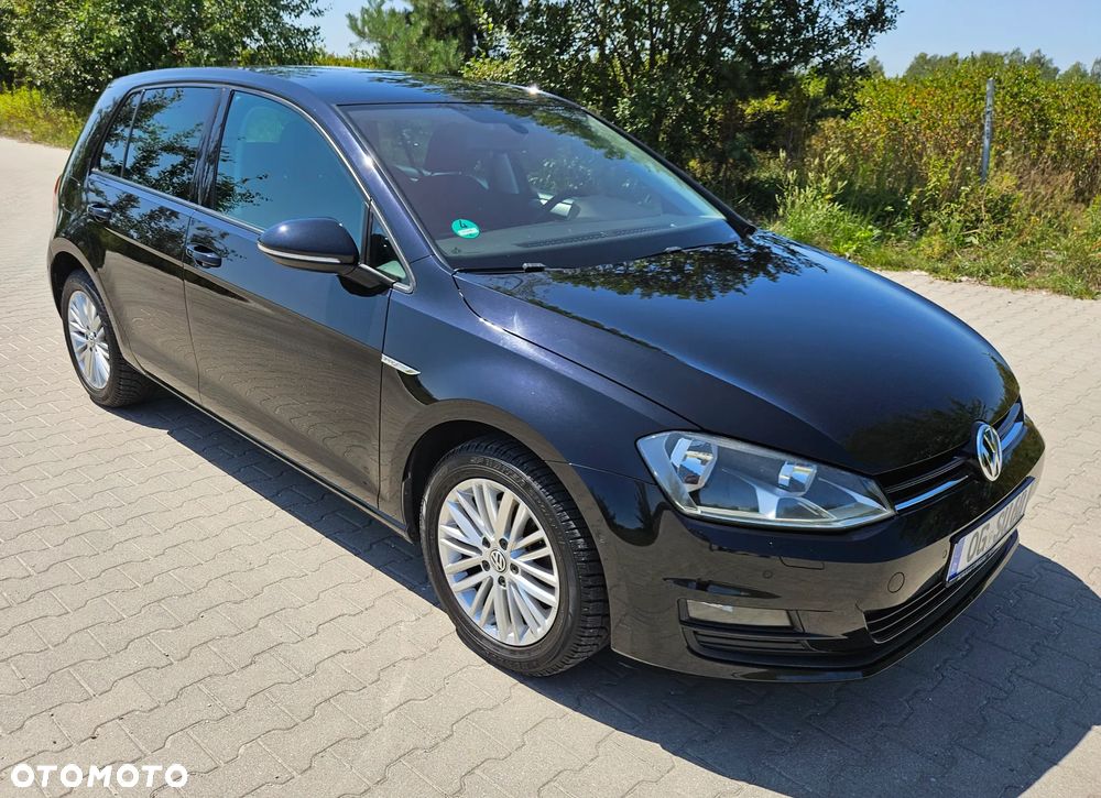 Volkswagen Golf 1.2 TSI BMT Comfortline - 10