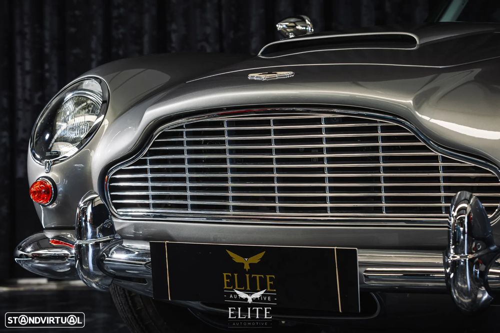Aston Martin DB5 Coupé - 4