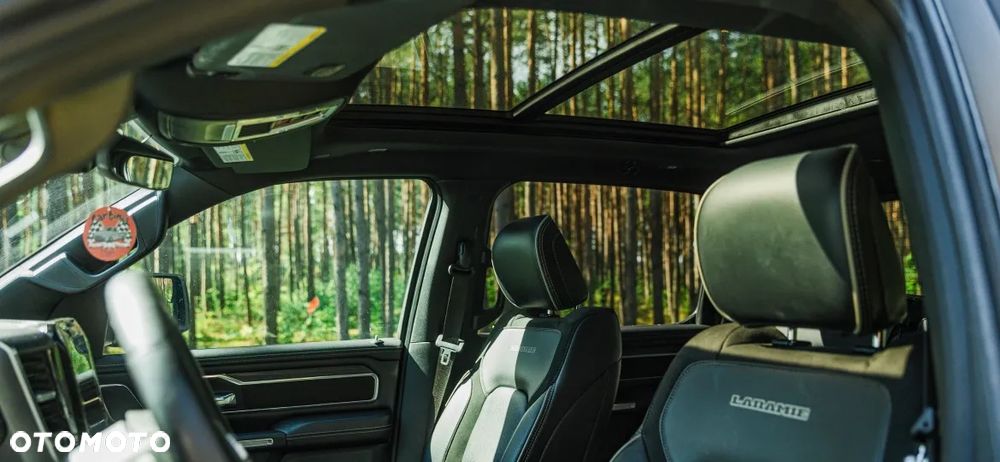 RAM 1500 5.7 Crew Cab Laramie - 14
