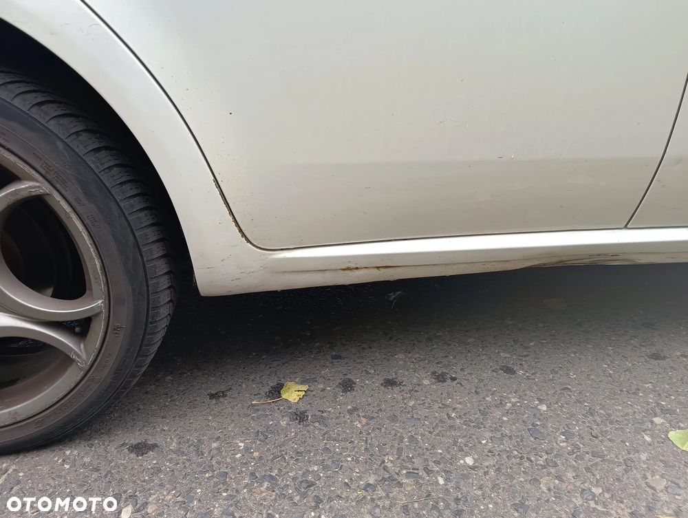 Alfa Romeo 159 1.9JTDM ti - 14