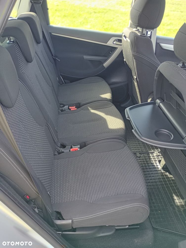 Citroën C4 Picasso - 10