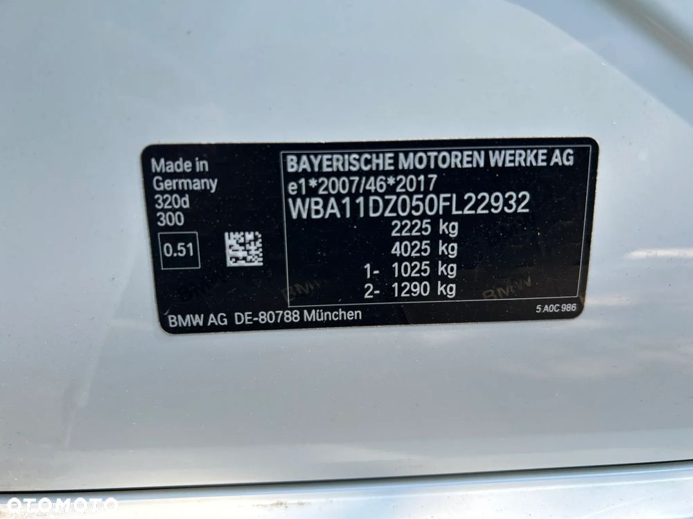 BMW Seria 3 320d M Sport Shadow - 22
