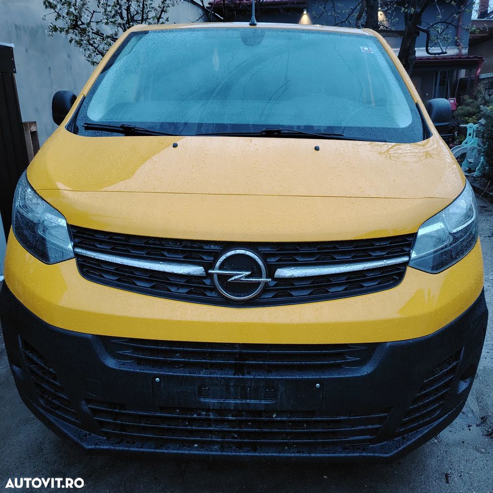 Opel Vivaro - 12