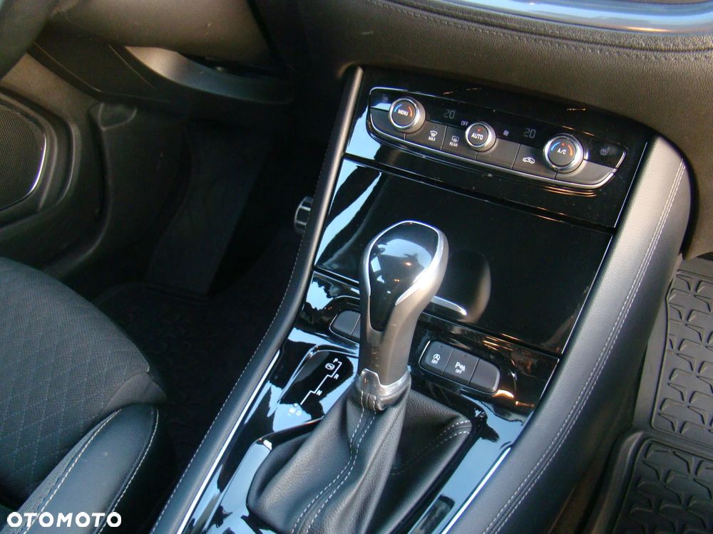 Opel Grandland X - 37