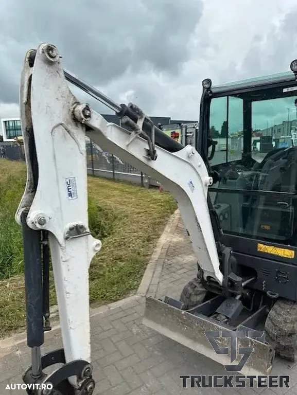 Bobcat E19 - 5