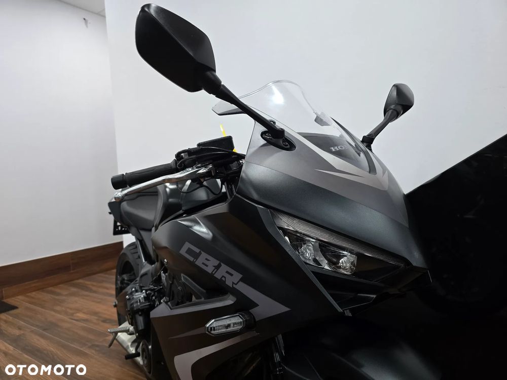 Honda CBR - 31