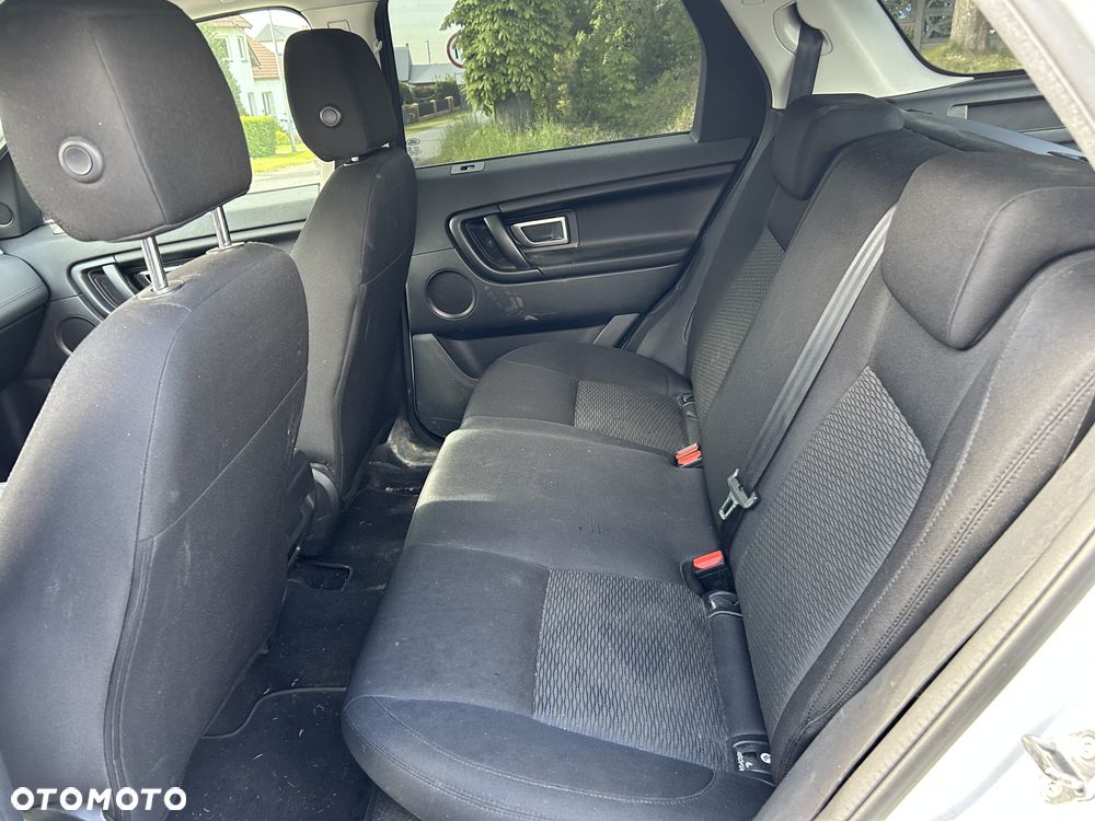 Land Rover Discovery Sport - 9