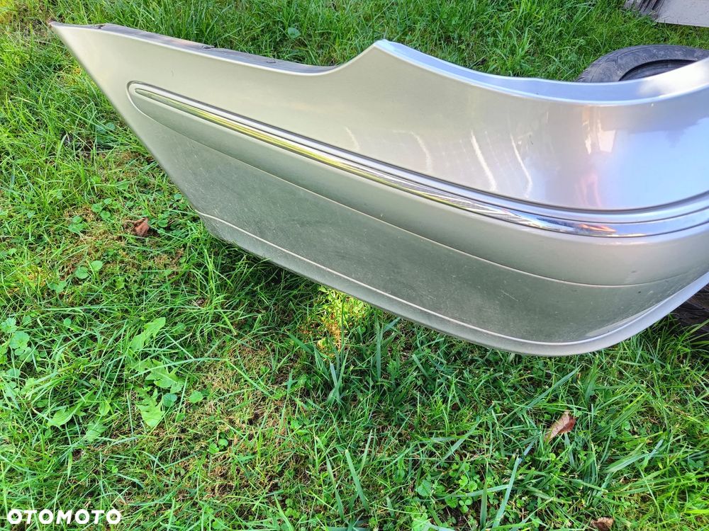 MERCEDES W211 SEDAN ZDERZAK TYŁ TYLNY PDC AVANTGARDE 775 - 2