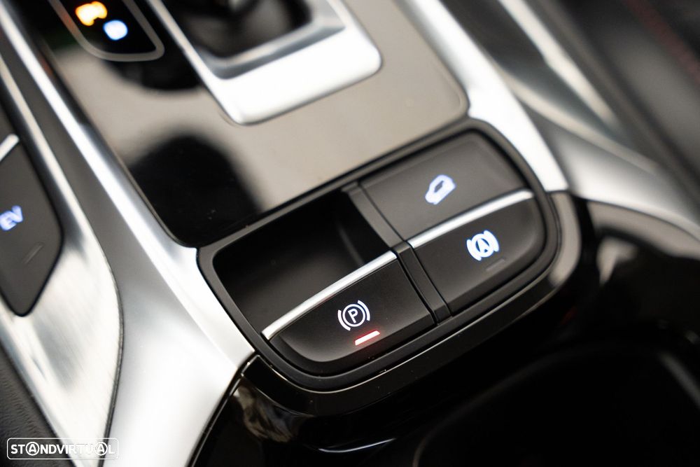MG EHS 1.5 T-GDI Plug-in Hybrid Luxury - 19