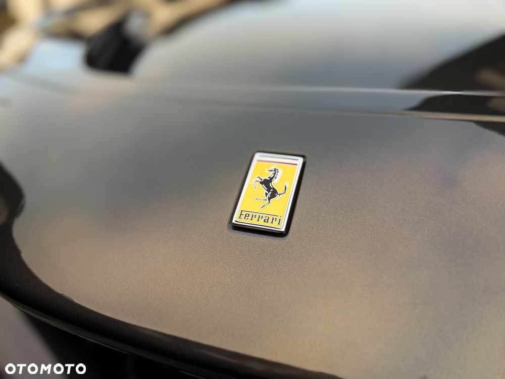 Ferrari SF90 Stradale - 24