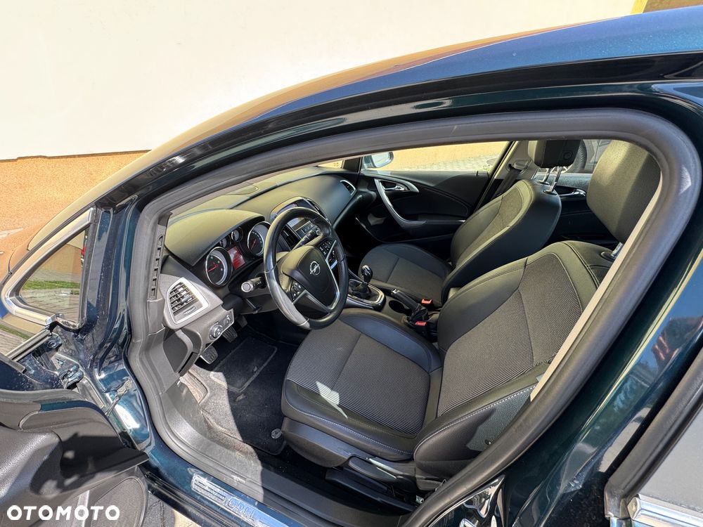 Opel Astra 1.7 CDTI Cosmo - 6