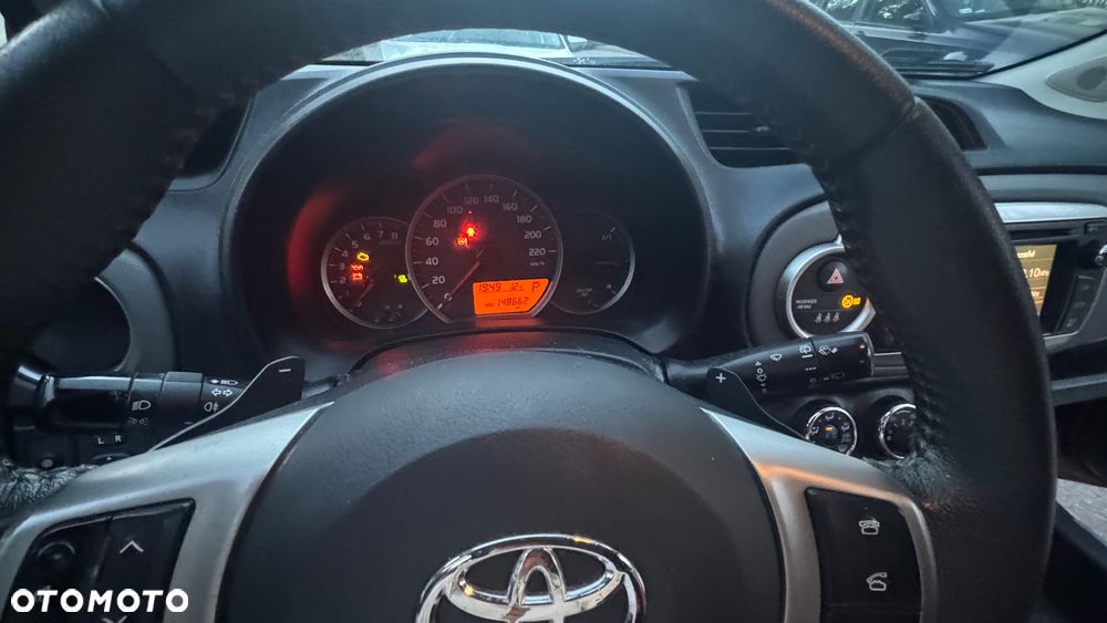 Toyota Yaris 1.33 Sol MS - 8