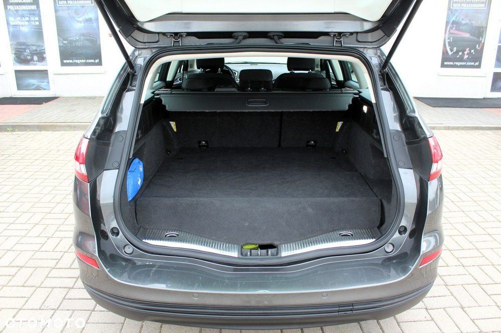 Ford Mondeo SW 2.0 Hybrid Trend - 9