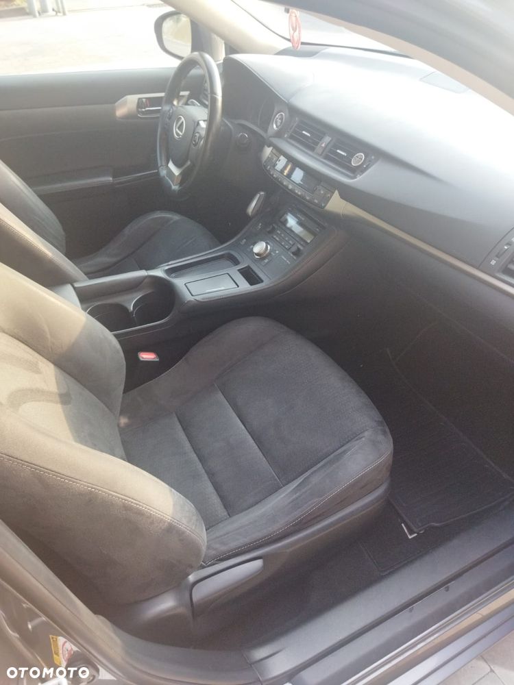 Lexus CT ver-200h-eco-elite - 10