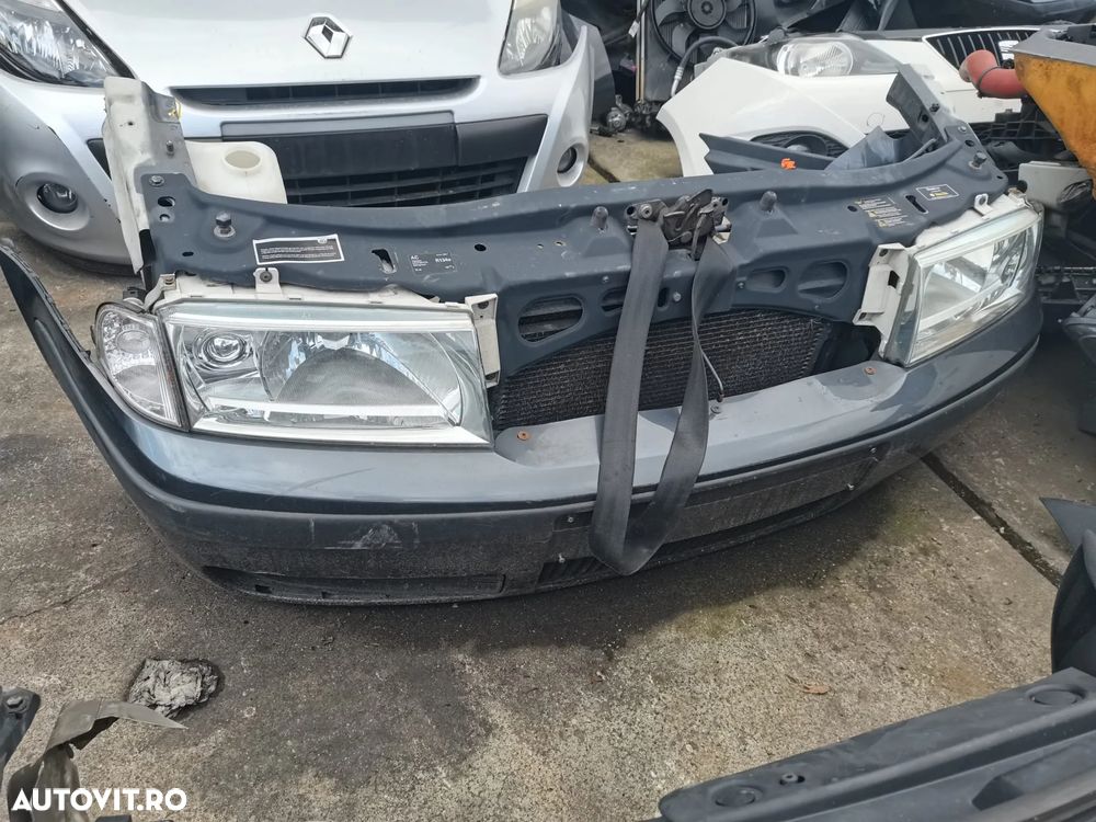 Fata Completa Skoda Octavia 1 - 1