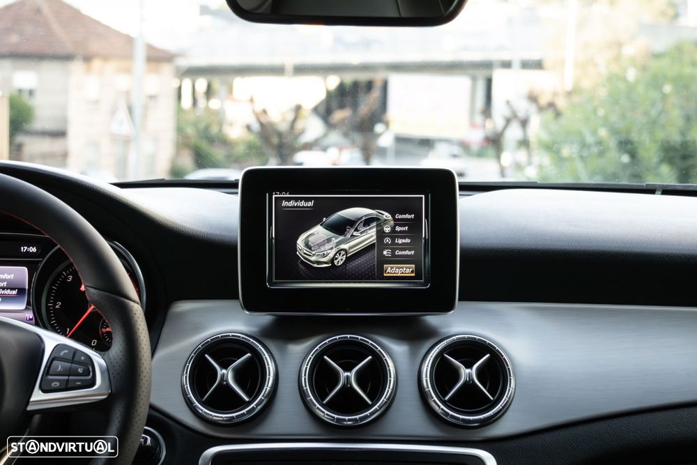Mercedes-Benz CLA 180 d AMG Line - 38