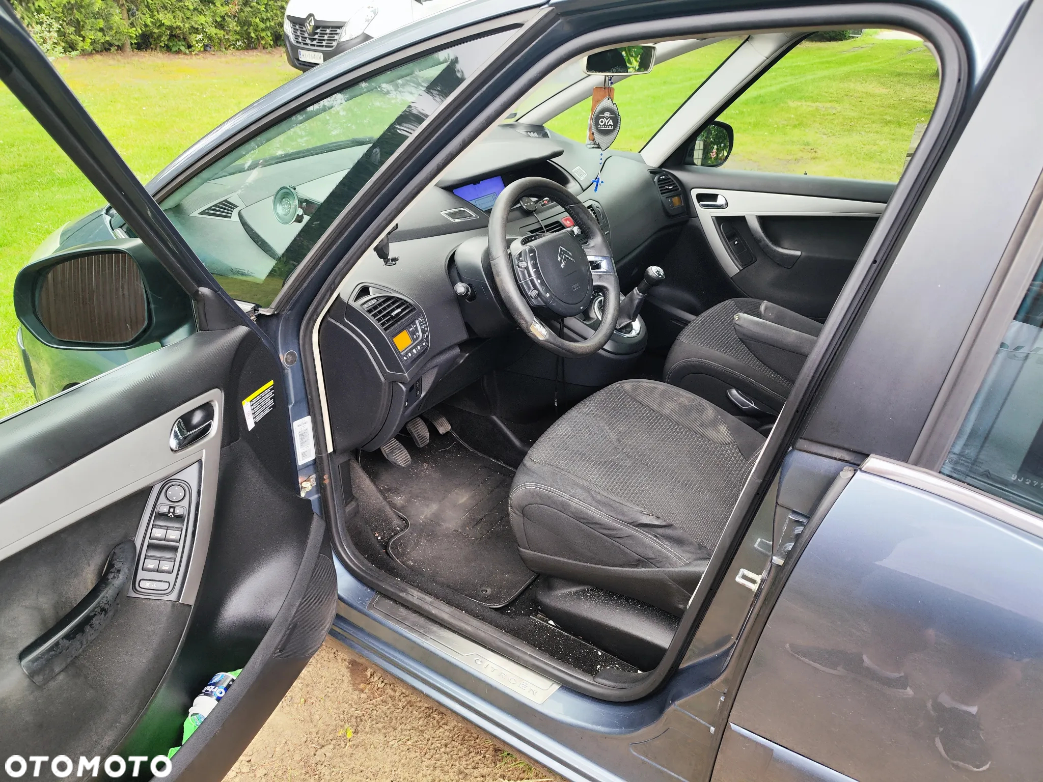 Citroën C4 Picasso 1.6 HDi Impress - 6