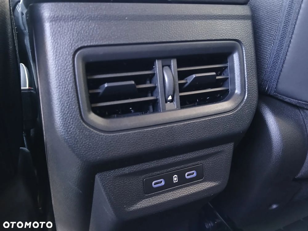 Renault Austral 1.3 TCe mHEV Iconic - 24