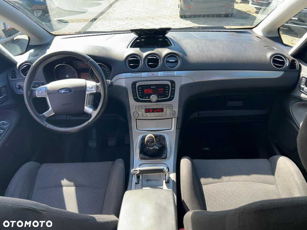 Ford S-Max 2.0 TDCi DPF Trend - 16