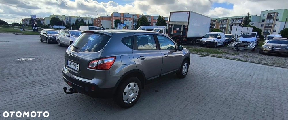 Nissan Qashqai - 10
