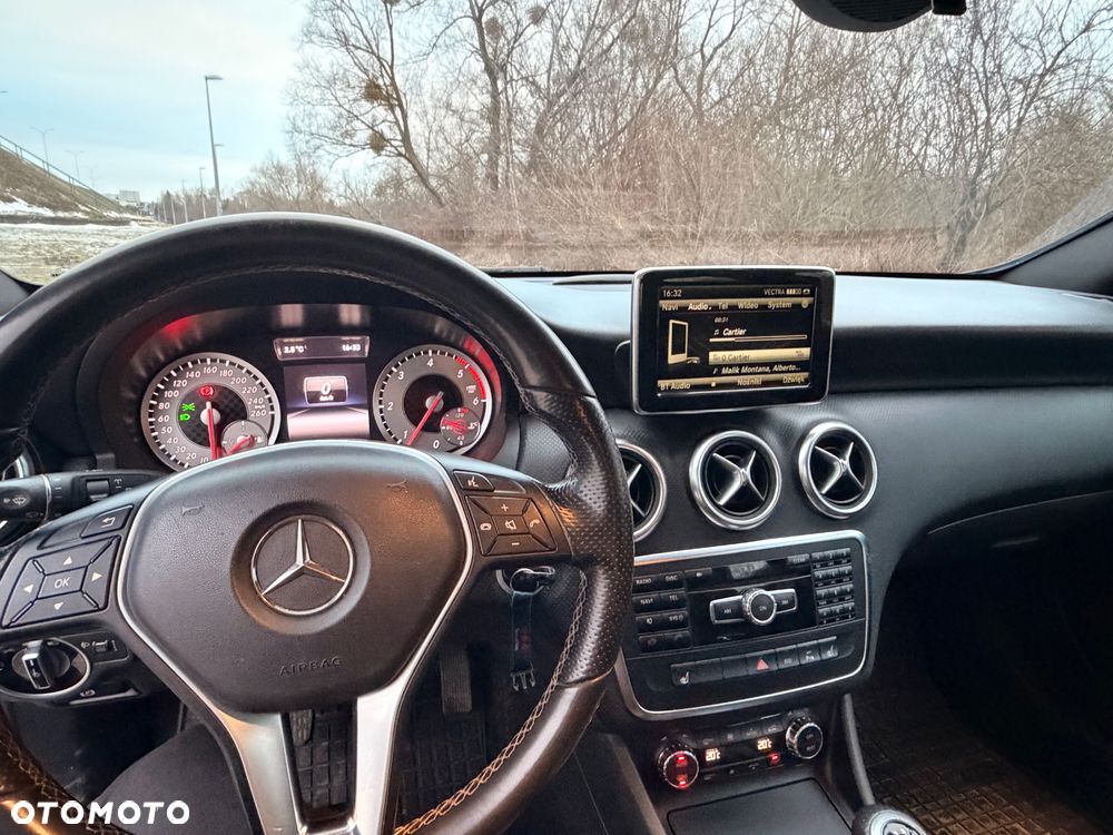 Mercedes-Benz Klasa A 200 CDI - 11