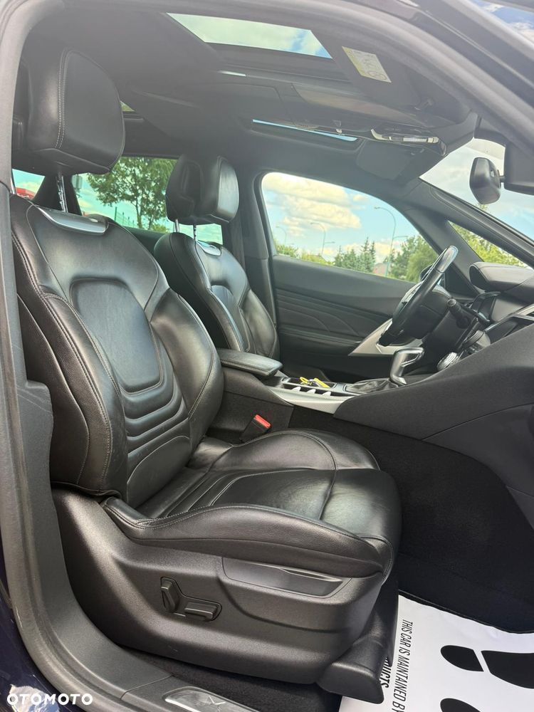 DS Automobiles DS 5 - 11