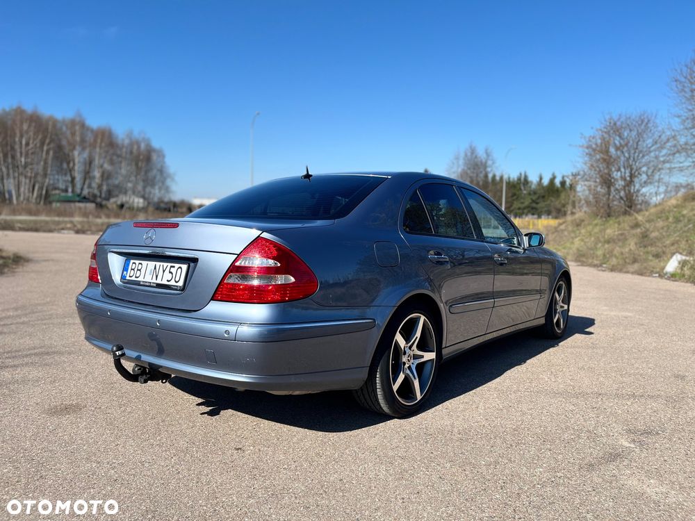 Mercedes-Benz Klasa E - 4