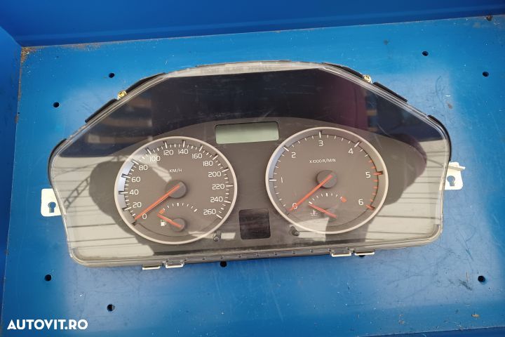 Ceasuri bord 30669185 30710071 Volvo V50 1 [2003 - 2011] wagon 2.0 D - 1