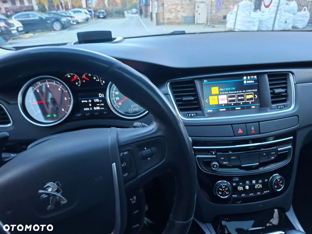 Peugeot 508 2.0 BlueHDi RXH S&S - 28