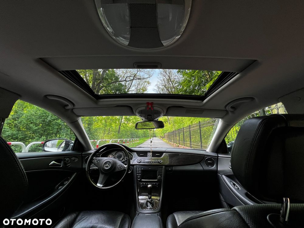 Mercedes-Benz CLS 320 CDI - 12