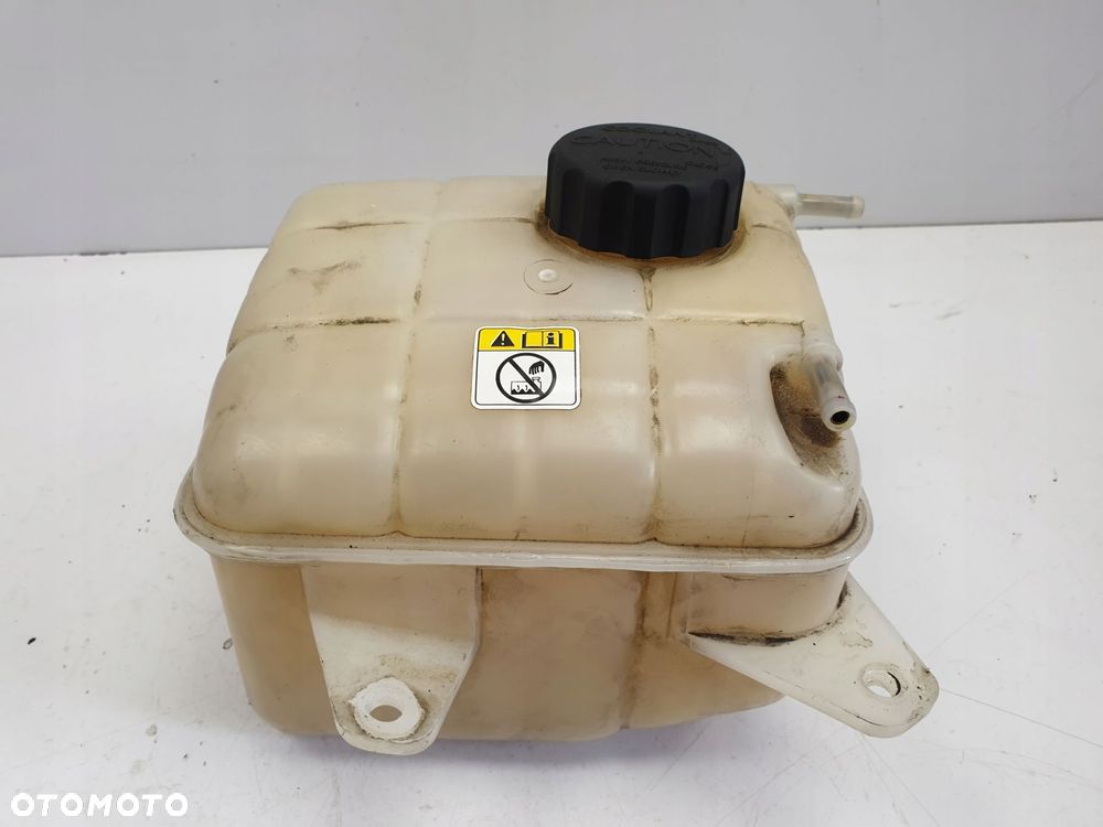 SsangYong Korando III 2.0 D ZBIORNICZEK PŁYNU wody - 2