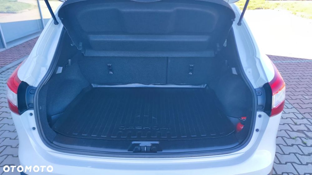 Nissan Qashqai 1.2 DIG-T Acenta - 24