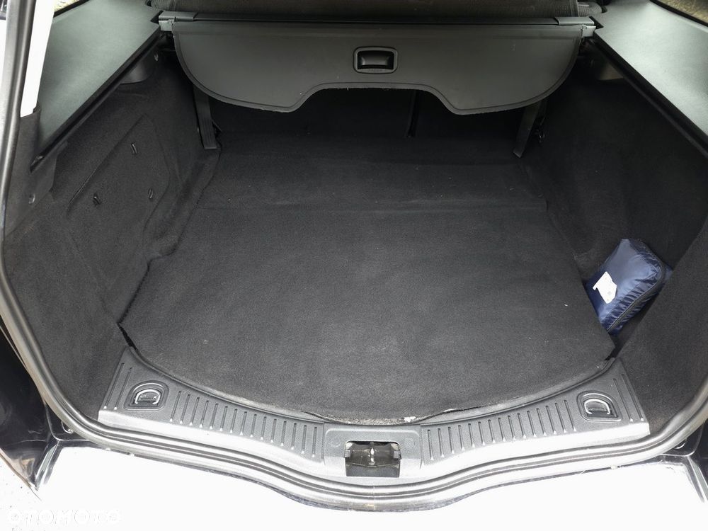 Ford Mondeo 2.0 TDCi Titanium - 35