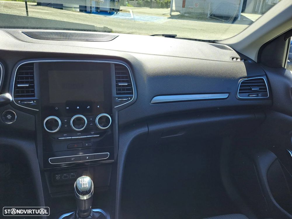 Renault Mégane BLUE dCi 115 BUSINESS EDITION - 18