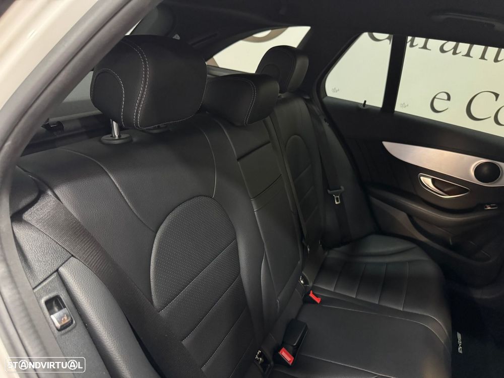 Mercedes-Benz C 200 d AMG Line - 40