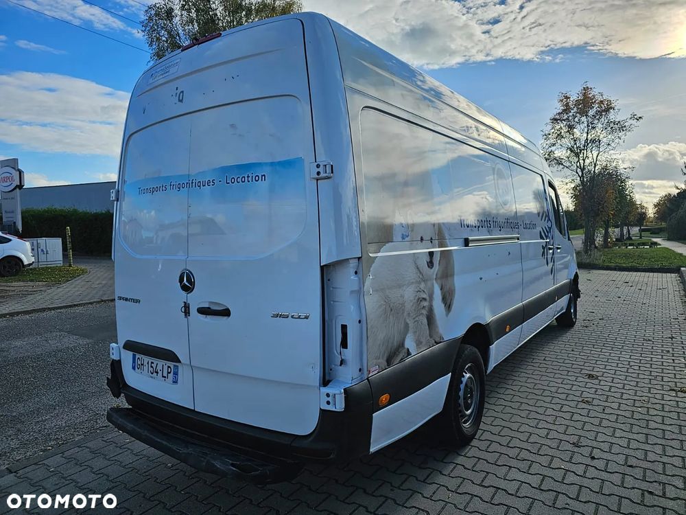 Mercedes-Benz Sprinter - 7