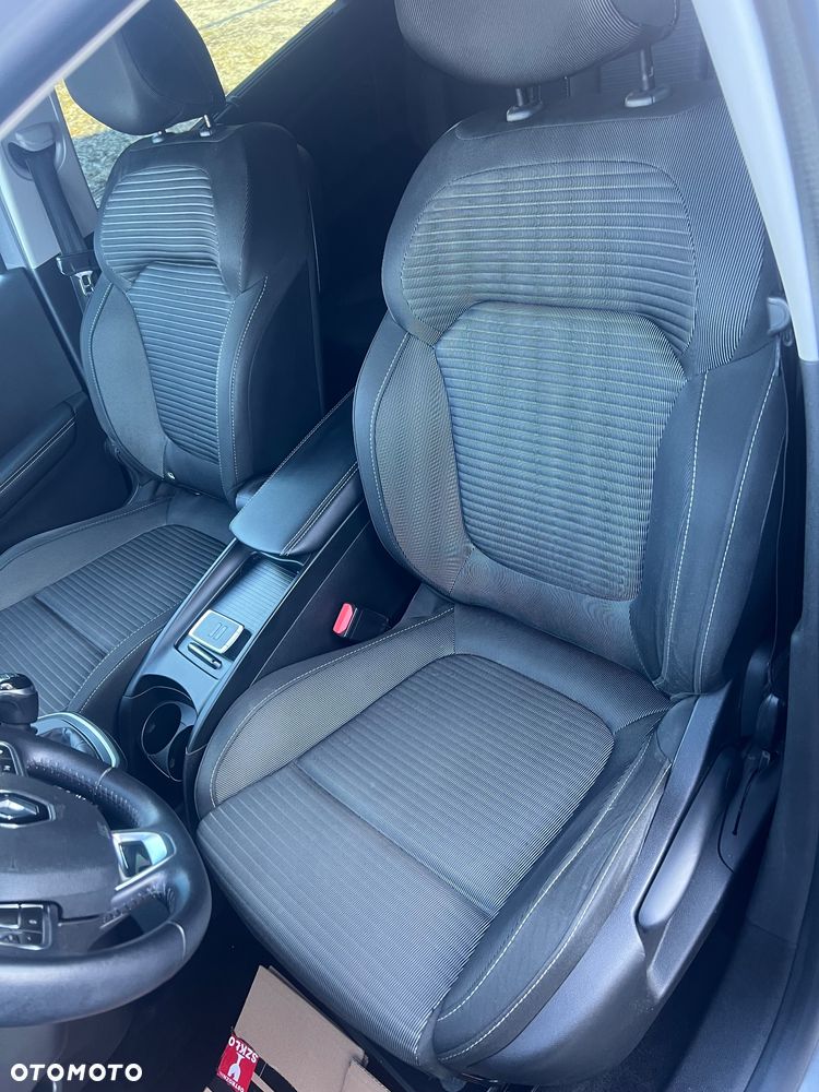 Renault Scenic Energy TCe 130 S&S Xmod Bose Edition - 27