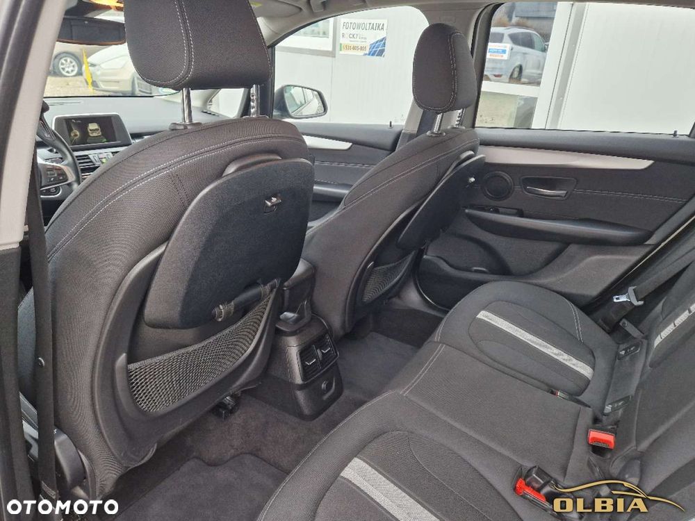 BMW Seria 2 218d Sport Line - 21