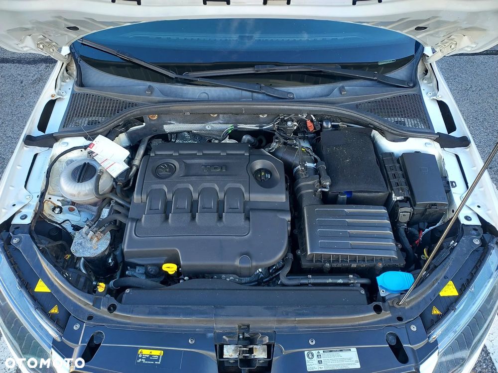Skoda Octavia 2.0 TDI DSG RS - 14