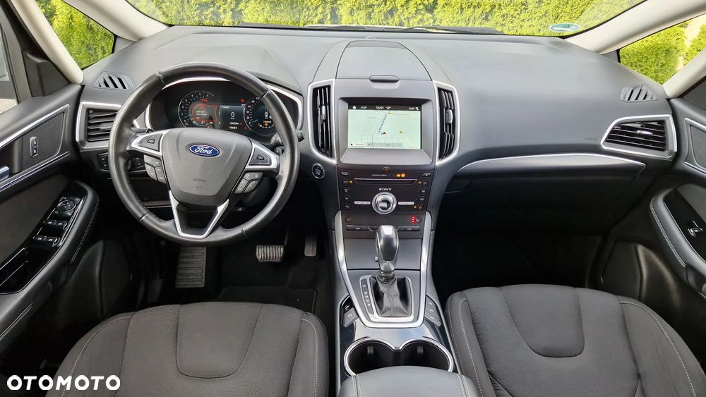 Ford S-Max 2.0 TDCi Titanium PowerShift - 6