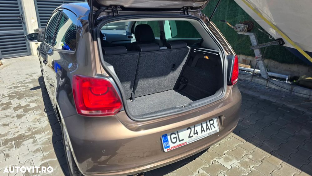 Volkswagen Polo 1.4 DSG Highline - 6
